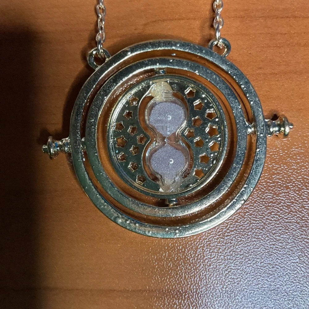 HARRY POTTER HERMIONE GRANGERS TIME‎ TURNER NECKLACE